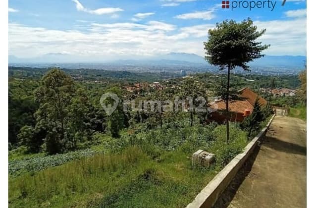 Dijual Villa Punclut Ciumbuleuit Atas Hitung Tanah Saja