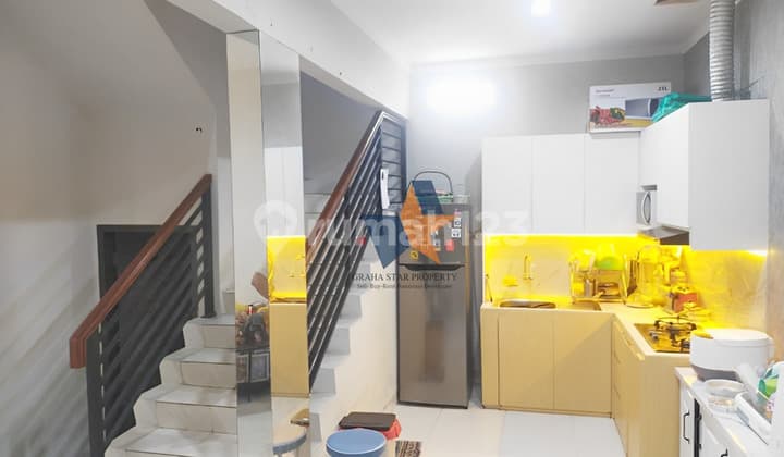 Rumah Cantik 2 Lantai Di Cluster Strategis Graha Raya