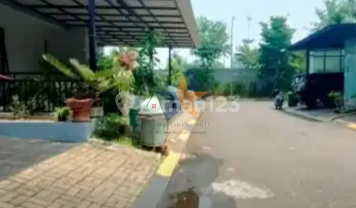 Rumah 2 Lantai Jual Butuh di Cluster Boulevard Graha Raya Bintaro Tangsel