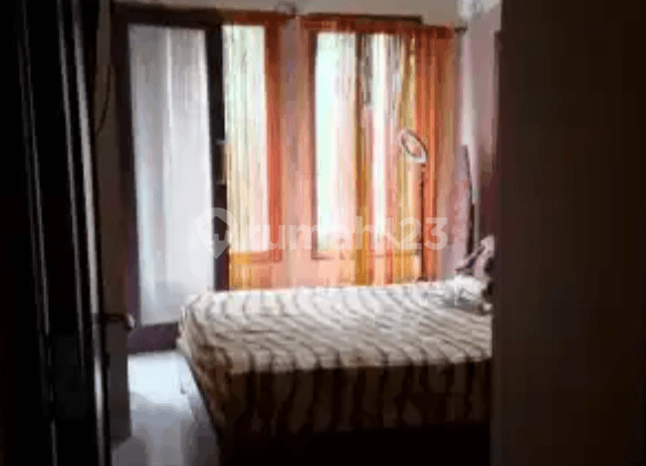 Rumah di Cluster Strategis Emerald Bintaro Jaya Tangsel