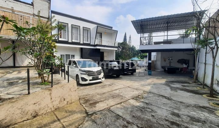 Wide Favorite Villa Complete Facilities Puncak Bogor