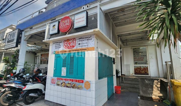 Ruang Usaha Cafe N Resto di Grand Galaxy, Bekasi