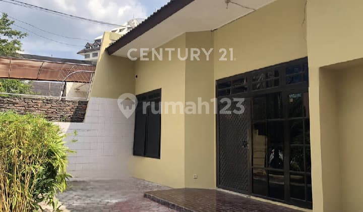 Rumah Tengah Kota Bawah NJOP, Dekat Mall, Dekat Simpang Lima