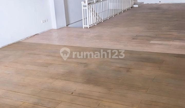 Ruko Pik 1 Hadap Jalan Utama, Lantai 3 dan Lantai 4 Saja