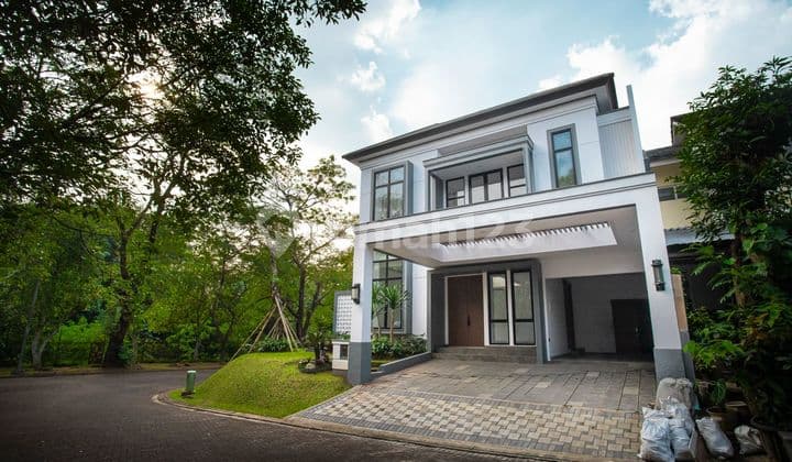 Rumah Brand New Delatinos BSD Hoek, Jarang Ada!