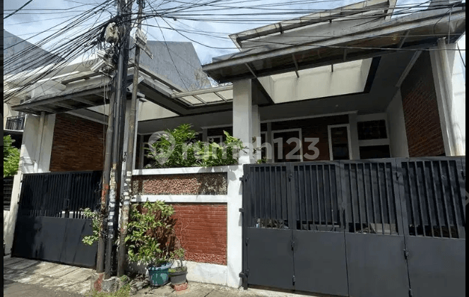 Rumah Taman Meruya Ilir Siap Huni, Jakarta Barat