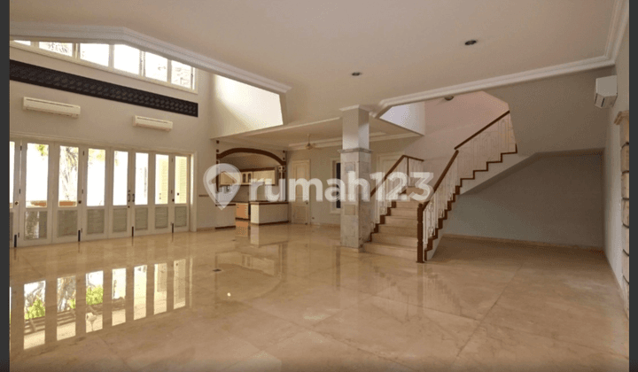 Rumah Menteng Lokasi Bagus dan Siap Huni, Jakarta Pusat