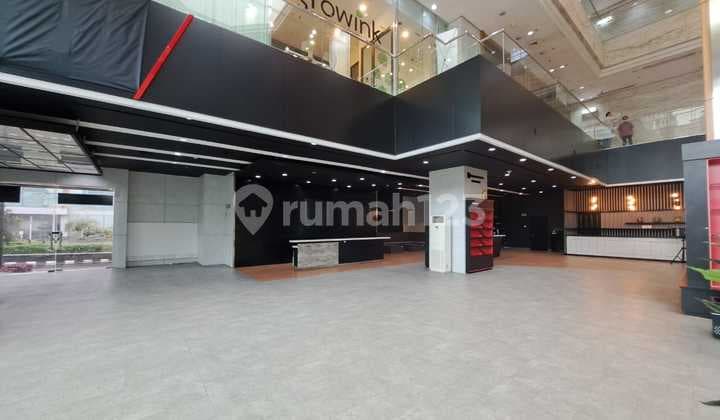 Rent 366m2 Space for Showroom, Bank, Restaurant, etc. in Wisma Keiai Sudirman