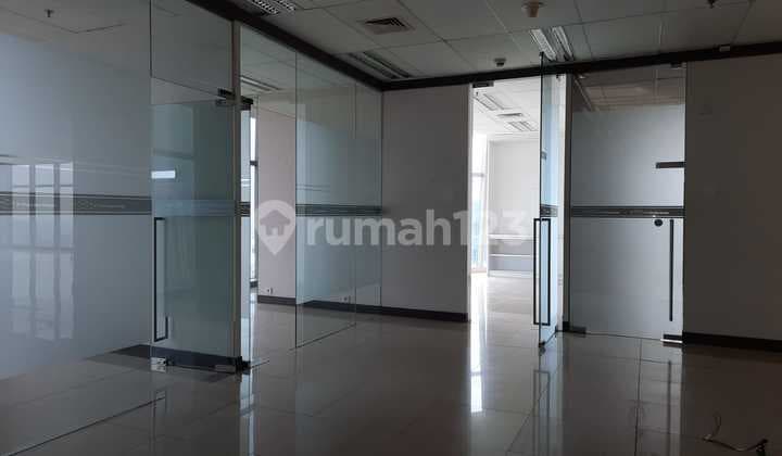 Sewa Kantor 510 M2 di Rdtx Square Kuningan Kondisi Semi Fitted