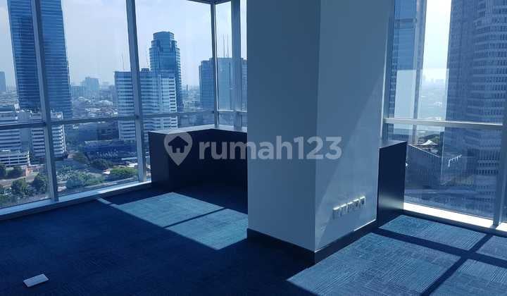 Office for Rent 298 m2 with Partitions in Prima Mega Kuningan Tower