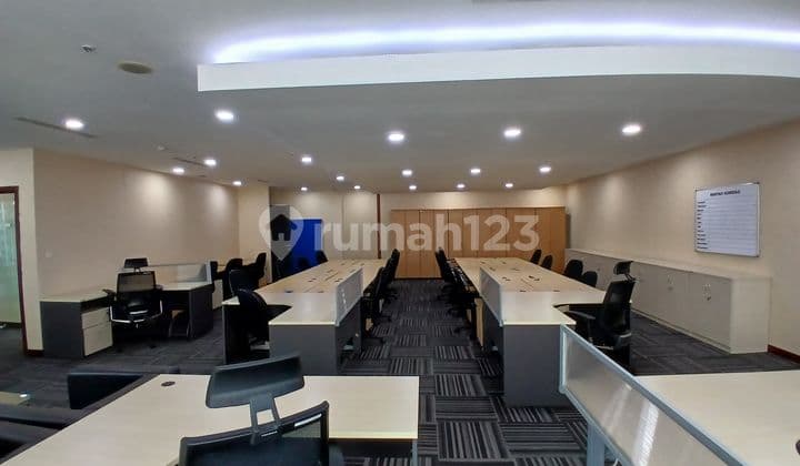 Sewa Kantor Siap Huni 209 M2 di Mid Plaza Sudirman, Hrg Nego