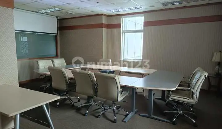 Sewa Kantor Full Furnish 292 M2 di Menara Bidakara Pancoran, Hrg Nego