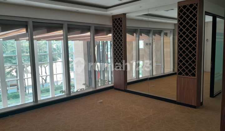 Sewa Mini Office 97 M2 di Sopo Del Tower Mega Kuningan, Kondisi Fitted
