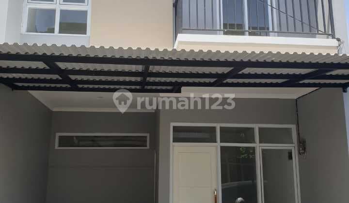For Rent: House in a Cluster, Pasar Rebo, East Jakarta, Near Toll Gate