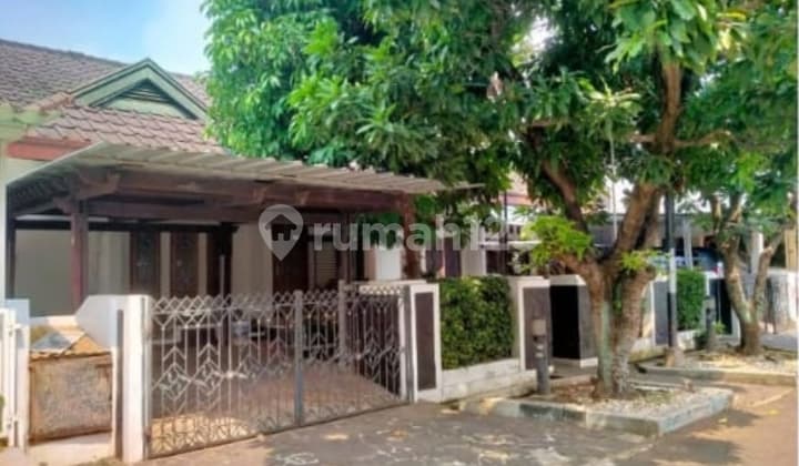 Rumah Siap Huni Lokasi Bintaro Jakarta Selatan