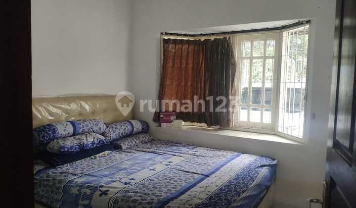Rumah Semanan, Jakarta Barat. Lokasi Strategis Deket dengan Statiun Rawabuaya, Busway dan Toll. Uk 8X21m². Harga 3 Milyar Nego