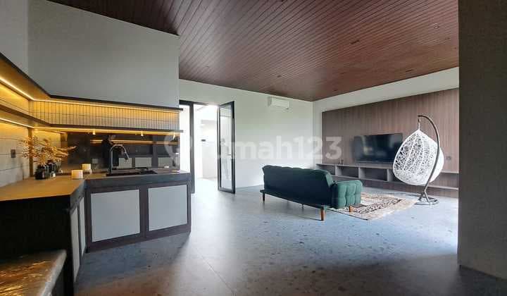 Rumah Di Alam Sutera, Rumah Dari Pembangunan Kontraktor Dan Disegn Interior. Full Furnish Mewah. Lokasi Strategis. Surat Shm. Harga 6,8 Milyar Nego
