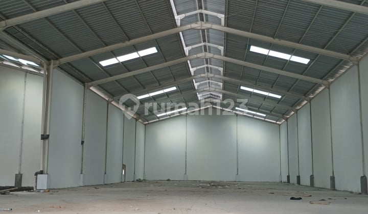 Pergudangan baru zona Industri siap pakai