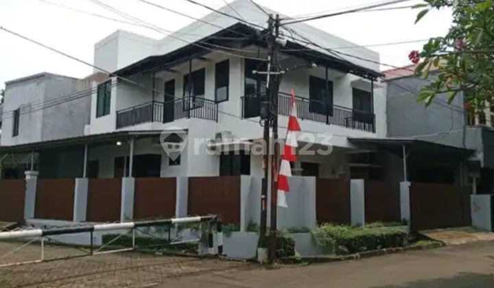 Disewakan Rumah Bs untuk Kantor di Bintaro Sektor 5 Jalan Puyuh