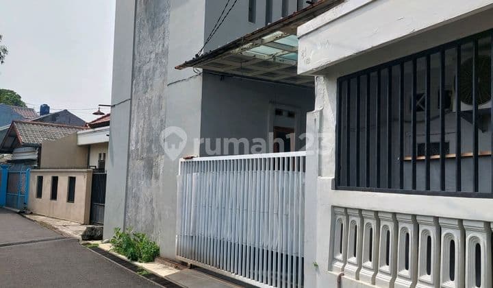 Kost Kosan Kampus Ui Full Terisi Strategis Kukusan Depok