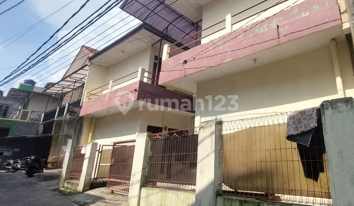 Attractive Boarding House Location Very Close to Uiui Campus Gate
