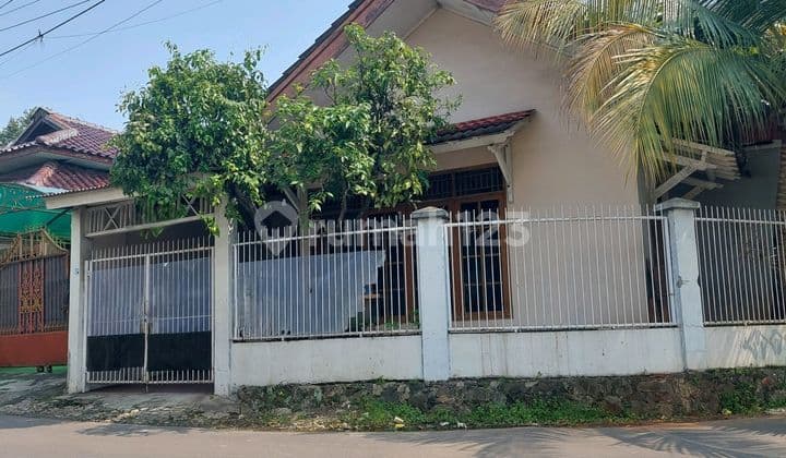 Kos Kostan Lokasi Dekat Kampus Ui Dan Gunadarma Depok