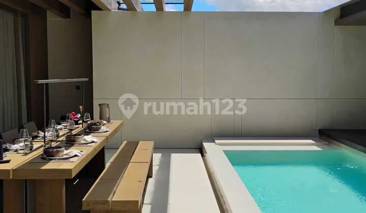Villa Mewah 2 Kamar Fully Furnished Dekat Pantai Canggu Bali