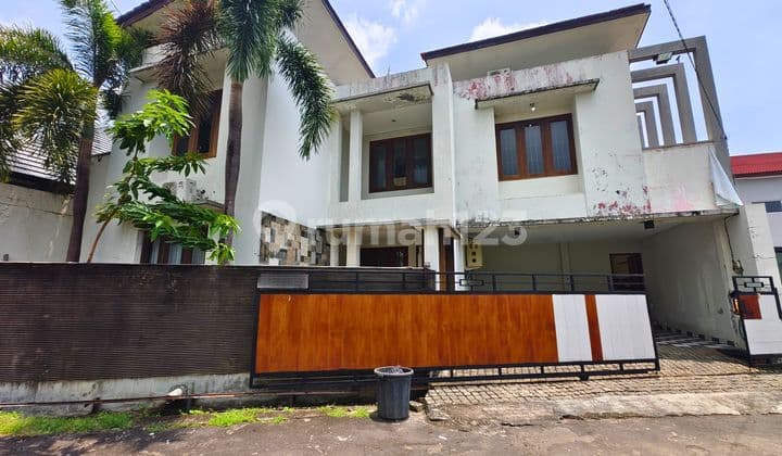 For Sale Rumah Luas dan Nyaman di Taman Giri, Nusa Dua