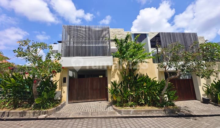 For Rent Luxury Villa in Nusa Dua Bali