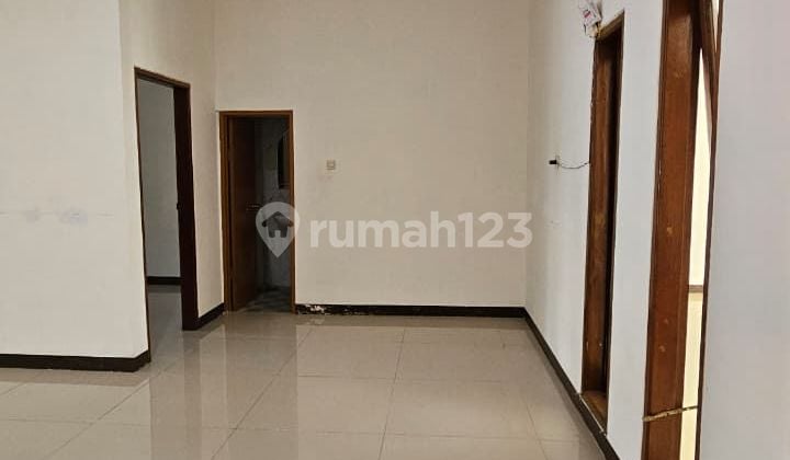 Disewakan Rumah Minimalist Siap Huni Tki Taman Kopo Indah 3