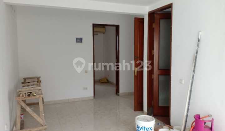 Disewa Rumah 2 Lantai Mekar Wangi Sayap Moh Toha