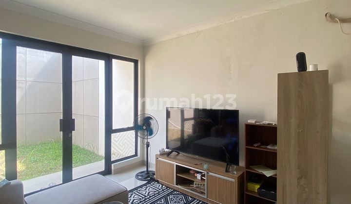 Sewa Rumah Full Furnish Podomoro Park