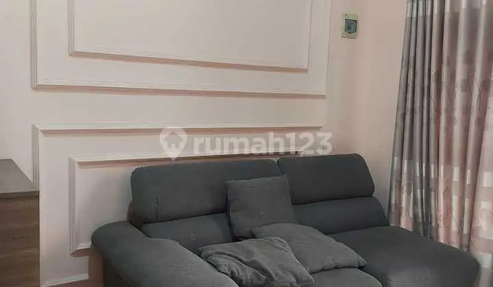 For Rent, Ready-to-Occupy Furnished House in Mekarwangi, Bandung