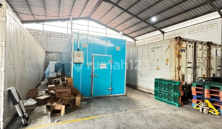 Disewakan Gudang di Mainroad Soekarno Hatta