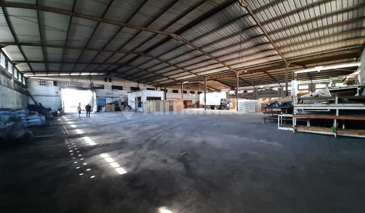 Disewa Gudang Kopo Jaya, Akses Container
