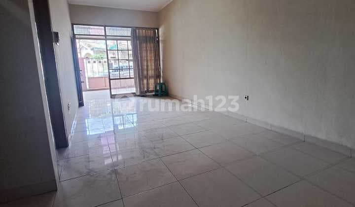 Rumah Siap Huni di Taman Holis Indah Bandung