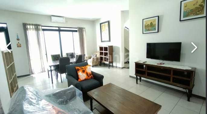 sewa rumah minimalis modern kota baru parahyangan