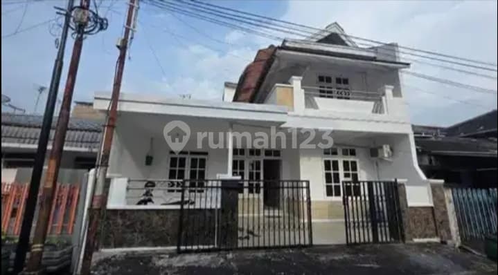 Rumah 3 Lt Jual Cepat Di Blimbing Kota Malang Dekat Suhat