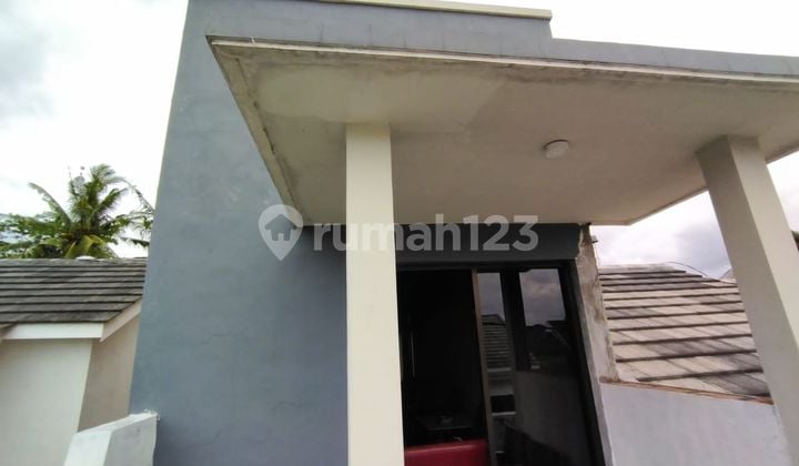 Rumah Bagus Modern 2 Lt Lokasi Strategis Di Bondowoso