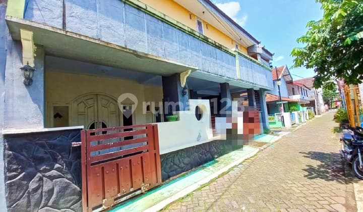 RUMAH KOS BARU MURAH SIAP HUNI BAGUS BARU RENOVASI DI SAWOJAJAR