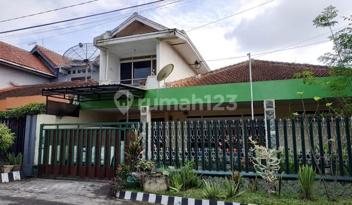 House in Suhat Area Quick Sale Near Campuses & Offices