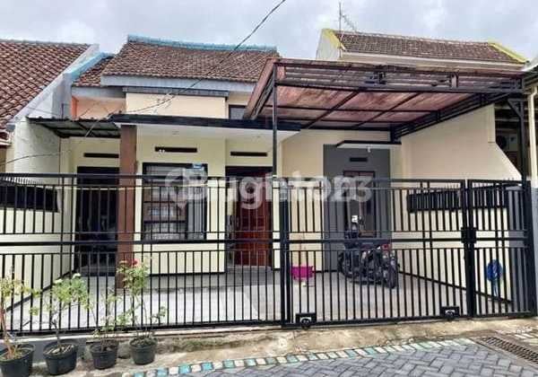 Rumah Bagus Modern + Perabot Dekat Ub, Poltek, Suhat Kota Malang