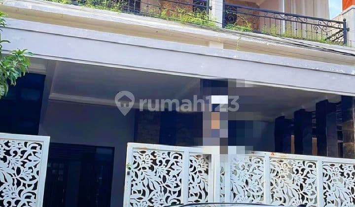 New 2-Story Luxury House in Bulan Terang Buring, Malang City