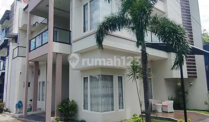 Di Jual Cepat Rumah 2 Lantai Lokasi Suhat, Malang Posisi Hook