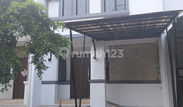 Rumah 2 Lantai di Nusa Loka BSD Bagus Siap Huni