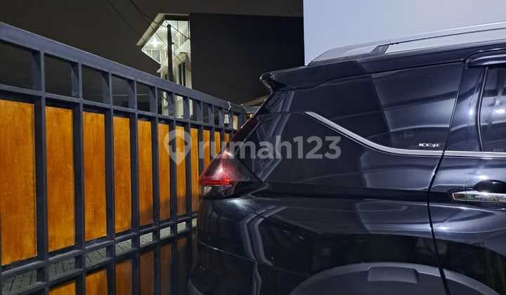 Rumah 1 1/2 Lantai Nusa Loka BSD Bagus Siap Huni