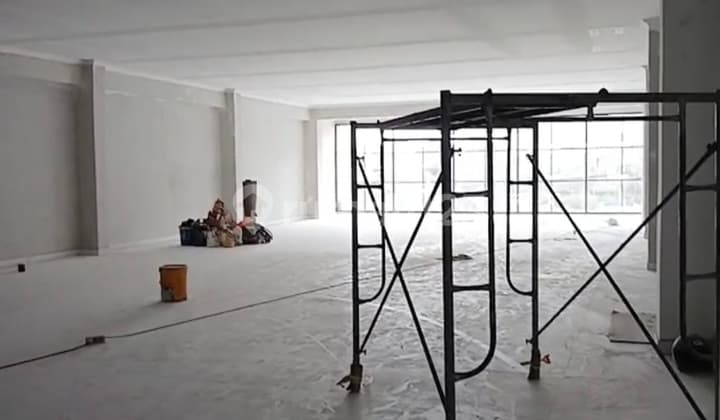 Disewakan Kantor Commercil Space Seminyak Bali