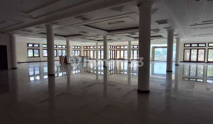 Disewakan Gedung Gudang Siap Pakai Jalan Utama Ubung Denpasar