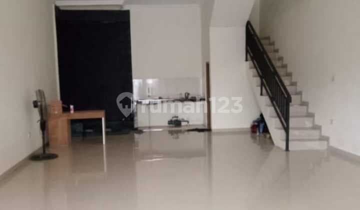 Dijual Cepat Ruko 2,5 lt siap pakai rapi area Mustika Jaya