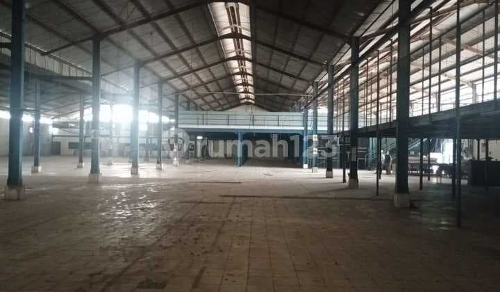 For Rent: Neat Warehouse Ready to Use, Container Access, Gunung Putri, Bogor.